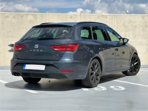 seat-leon-st-15tsi-fr-blackmatt-edition