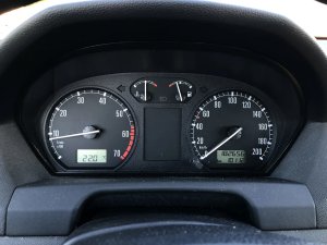 skoda-fabia-14i