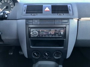 skoda-fabia-14i