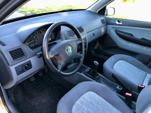 skoda-fabia-14i