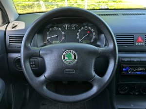skoda-octavia-16i-75kw-liftback