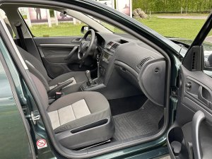 skoda-octavia-2-combi-16i