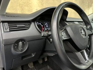 skoda-octavia-ambition-14tsi-110kw