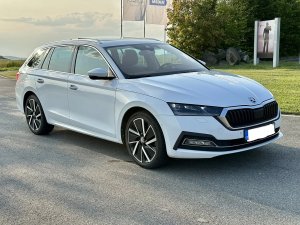 skoda-octavia-combi-20tdi-dsg-style