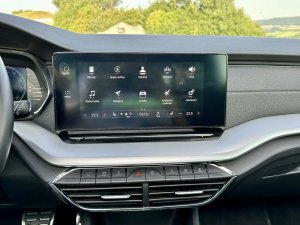 skoda-octavia-combi-20tdi-dsg-style