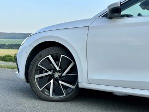 skoda-octavia-combi-20tdi-dsg-style