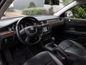 skoda-superb-combi-20tdi