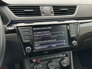 skoda-superb-lk140kwacc