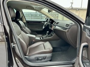 skoda-superb-lk140kwacc