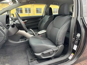 toyota-auris-16i-16v-vvt-i