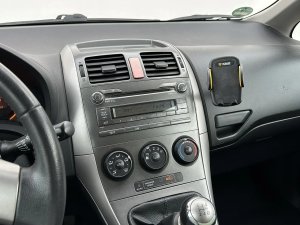 toyota-auris-16i-16v-vvt-i