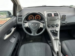 toyota-auris-16i-16v-vvt-i