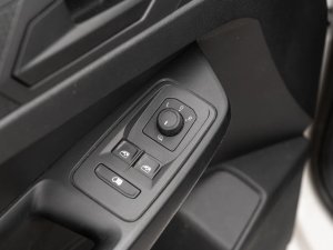 volkswagen-caddy-cargo-20tdi