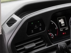 volkswagen-caddy-cargo-20tdi