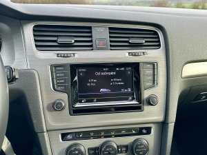 volkswagen-golf-14tsi