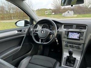 volkswagen-golf-14tsi