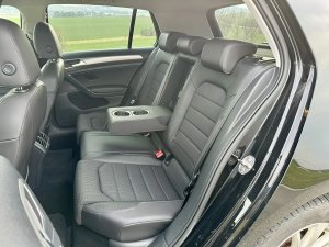 volkswagen-golf-14tsi