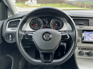 volkswagen-golf-14tsi