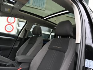 volkswagen-golf-alltrack-4m