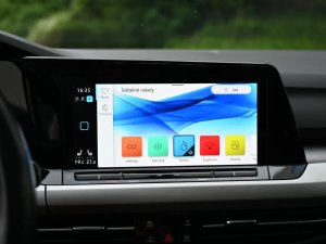 volkswagen-golf-alltrack-4m