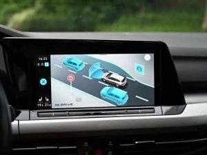 volkswagen-golf-alltrack-4m