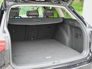 volkswagen-golf-alltrack-4m