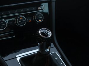 volkswagen-golf-gti-performance