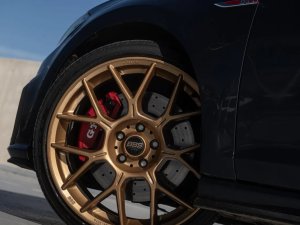 volkswagen-golf-gti-performance