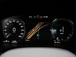 volvo-xc60-t8-twin-engine-inscription-awd