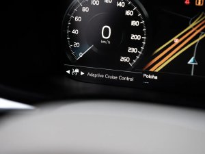volvo-xc60-t8-twin-engine-inscription-awd