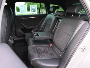 skoda-superb-20-tdi-4x4-sportline