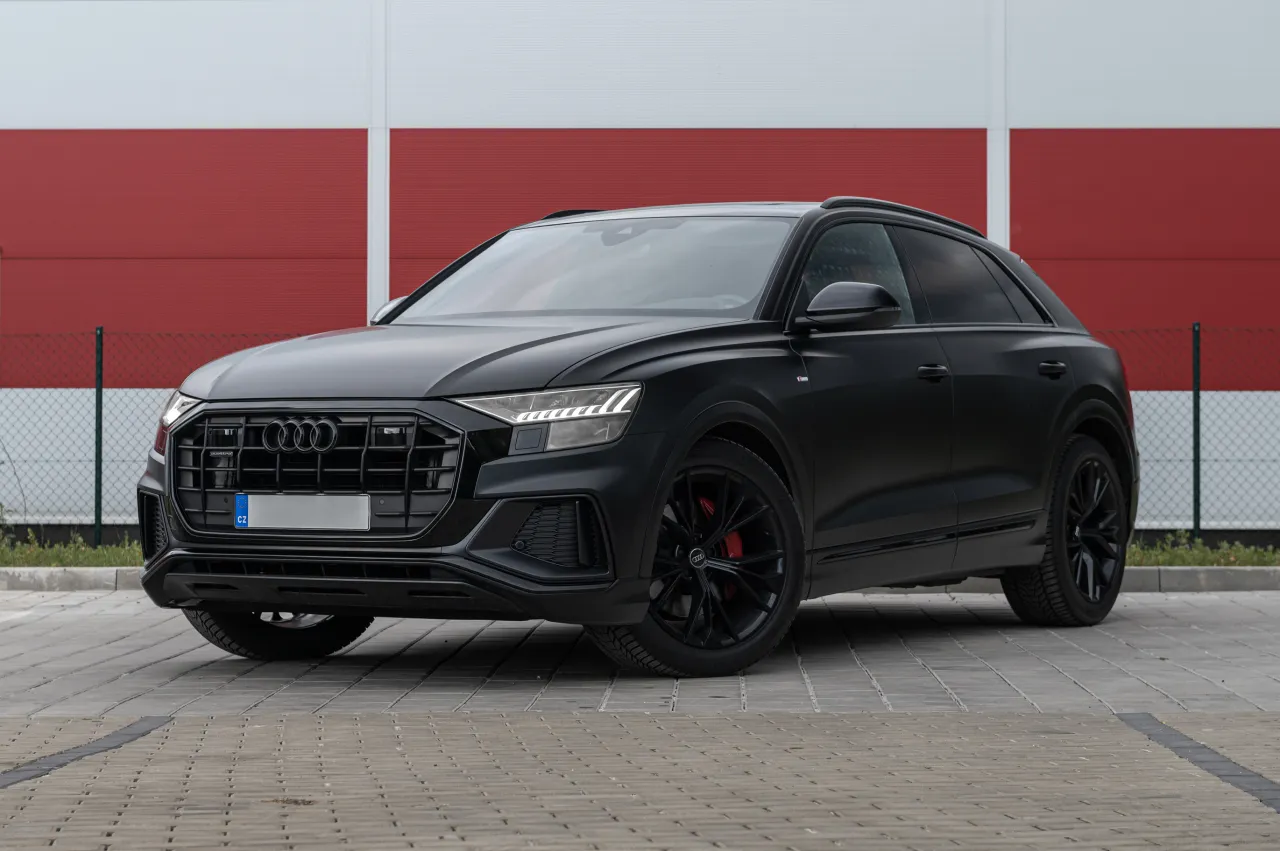 Audi Q8, 50TDI Quattro S-Line Matrix