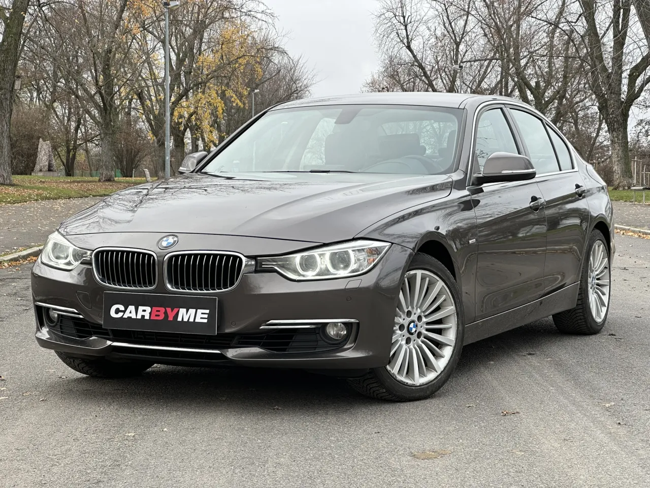 BMW Řada 3, 328i Luxury Line