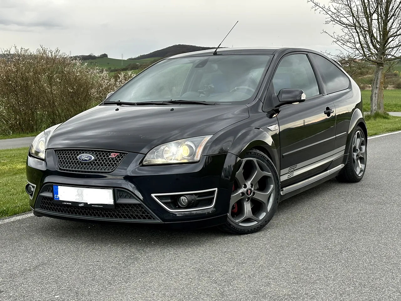 Ford Focus ST 2.5i